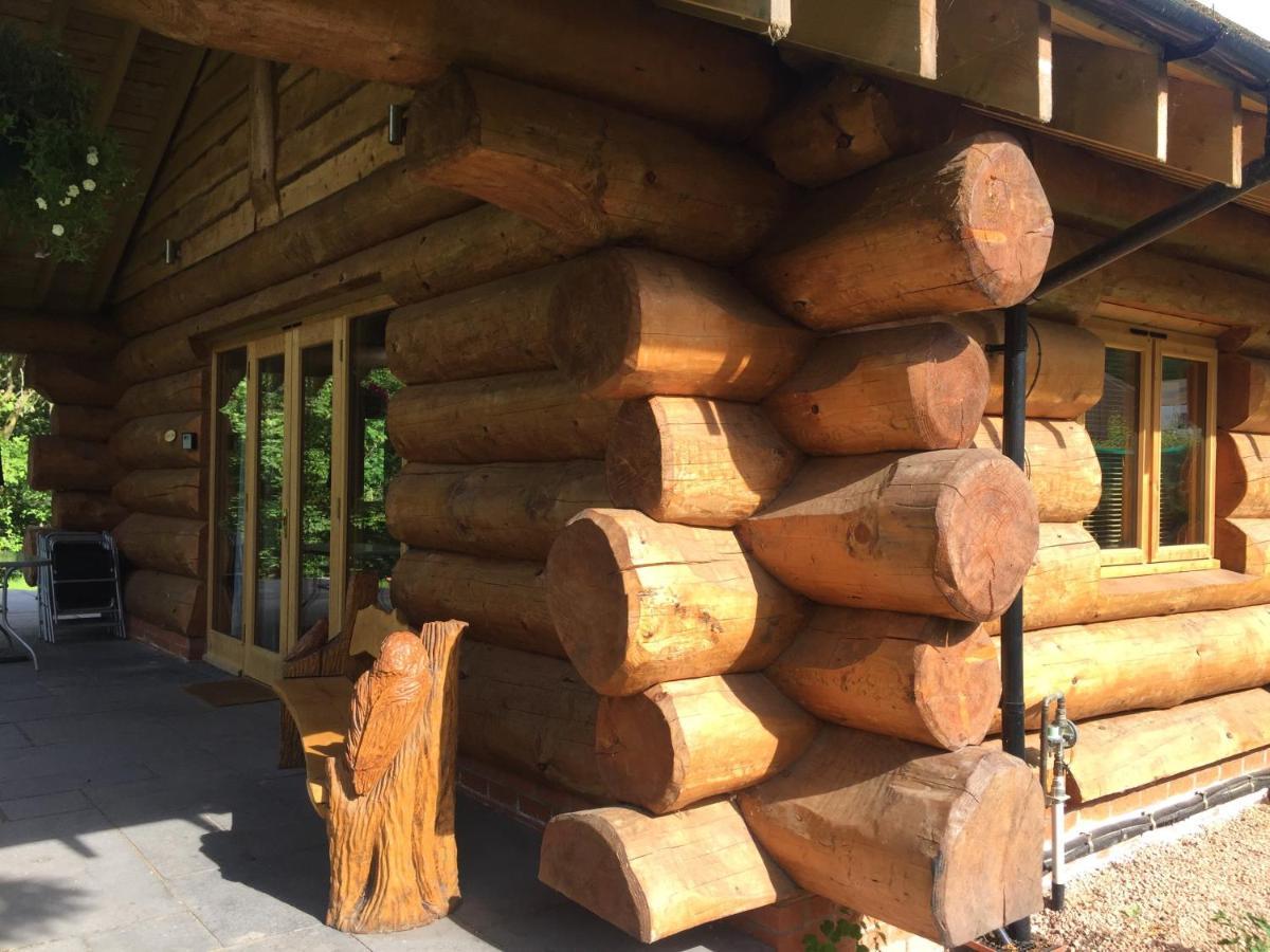 Ewes Water Log Cabins Langholm Dış mekan fotoğraf
