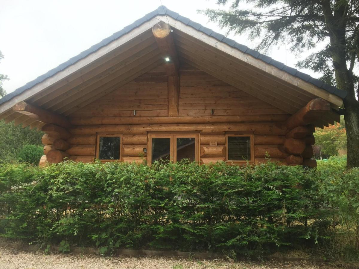 Ewes Water Log Cabins Langholm Dış mekan fotoğraf