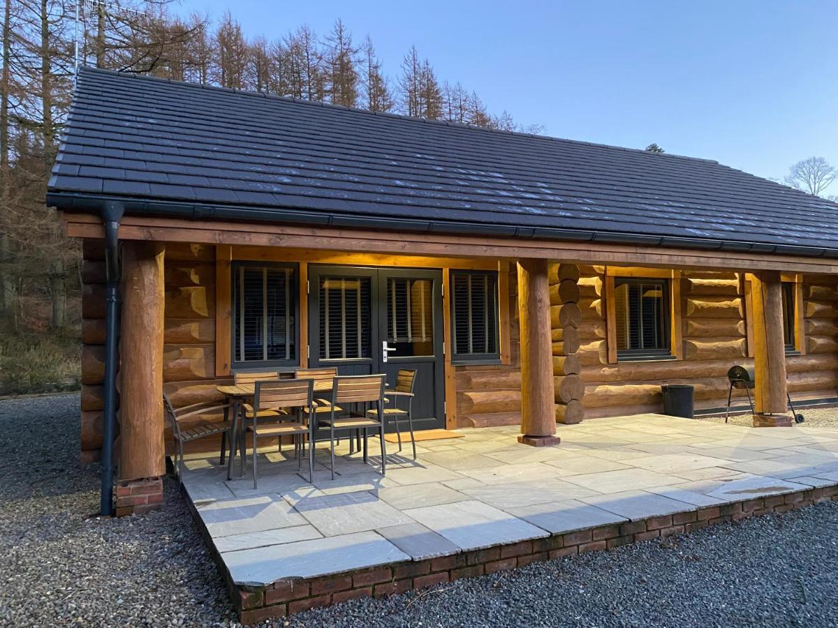 Ewes Water Log Cabins Langholm Dış mekan fotoğraf